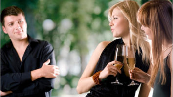 Эмэгтэйчүүд эрэгтэй хүнээс шууд олж хардаг 6 зүйлс