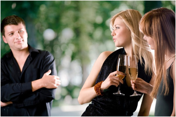 Эмэгтэйчүүд эрэгтэй хүнээс шууд олж хардаг 6 зүйлс