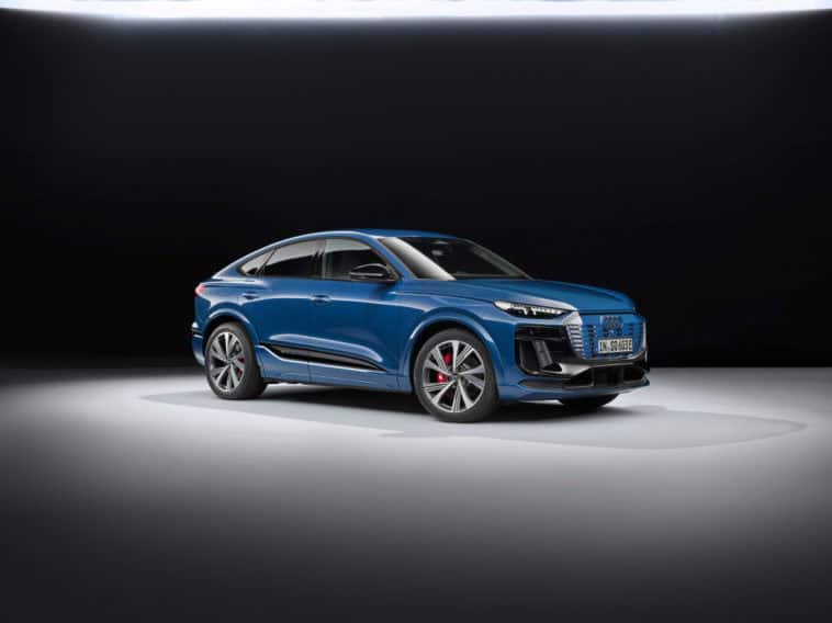Audi компани 2025 оны Q6 e-tron болон SQ6 e-tron SUV-ийн Sportback хувилбаруудыг танилцууллаа
