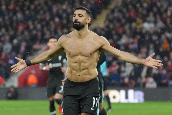 Мохамед Салах дараа улиралд Ливэрпүүл багийг орхих магадлал нь их байгааг хүлээн зөвшөөрчээ