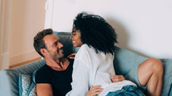 Гэрлэлтдээ дахин гал асаах 10 арга