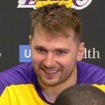 Лука Дончич Лэйкерсийн тоглогчийн хувиар Далласт эргэн ирж, сэтгэл хөдлөлөөр дүүрэн тоглолтыг үзүүллээ