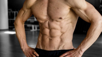 Гэдэсний булчинд зориулсан дасгал: Хэрхэн жигд, чангалагдсан хэвлийг бүтээх вэ?