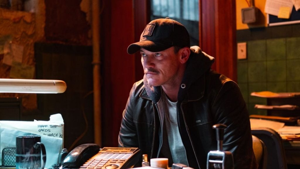 Luke Evans & Rory Culkin’s Crime Movie Arrives on Netflix Today