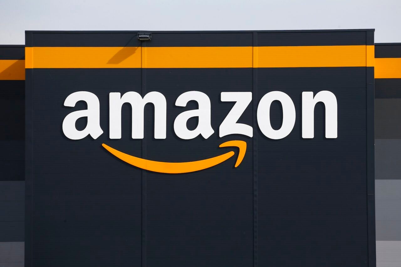 Amazon’s ‘Artificial Artificial Intelligence’ Is Being Eaten by AI