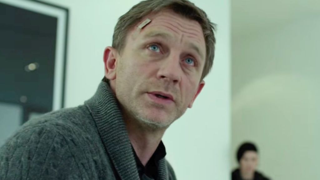 Daniel Craig & David Fincher’s R-Rated Thriller Heads to Netflix