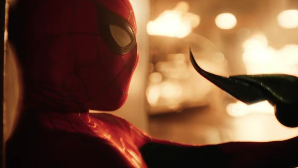 Spider-Man 4: Watch Tom Holland Punch Hulk in Awesome MCU Brand New Day Moment