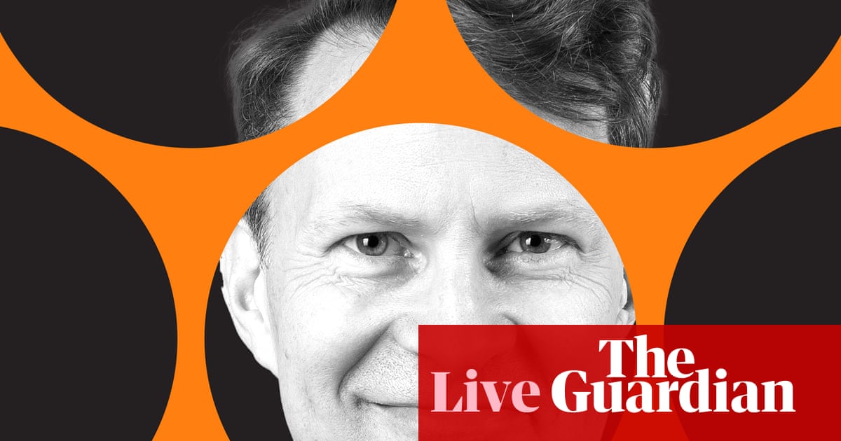 Олон улсын сэтгүүлч Люк Хардинг Украин дахь дайн болон геополитикийн асуудлаар уншигчдын асуултад хариулна