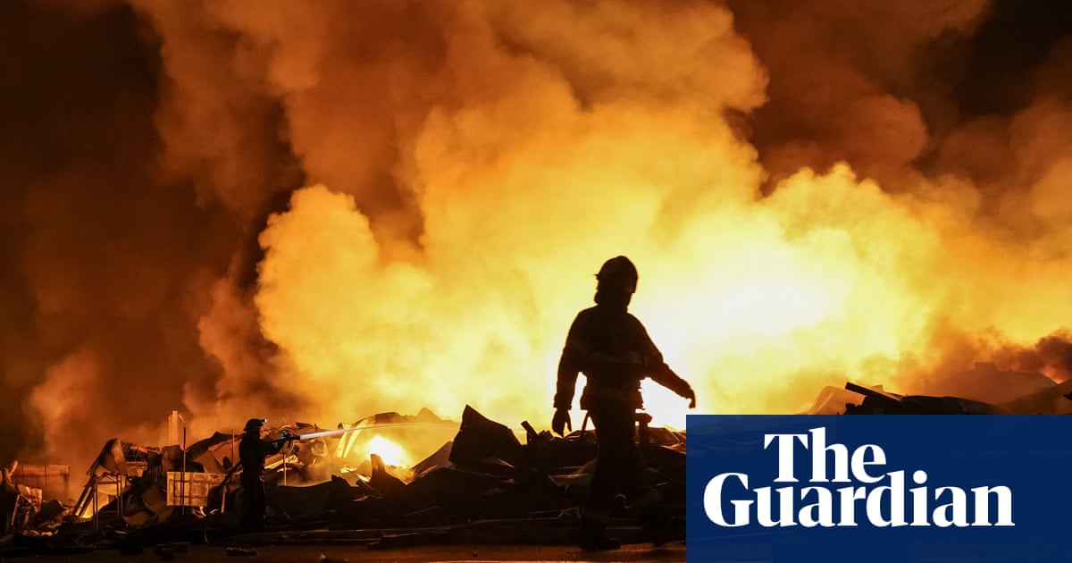 Deadly overnight Russian missile attack sparks fires across Kyiv – video