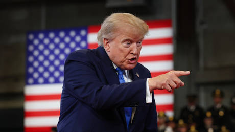 Дональд Трамп хуучин холбоотнуудаа улс төрийн “ялагдагчид” хэмээн шүүмжлэв