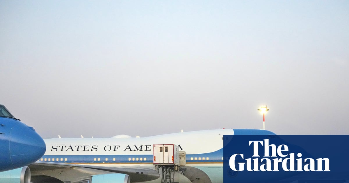 Иран улсаас ирсэн заналхийллийн улмаас Дональд Трамп нууц ажиллагааны хүрээнд Туркээс явжээ