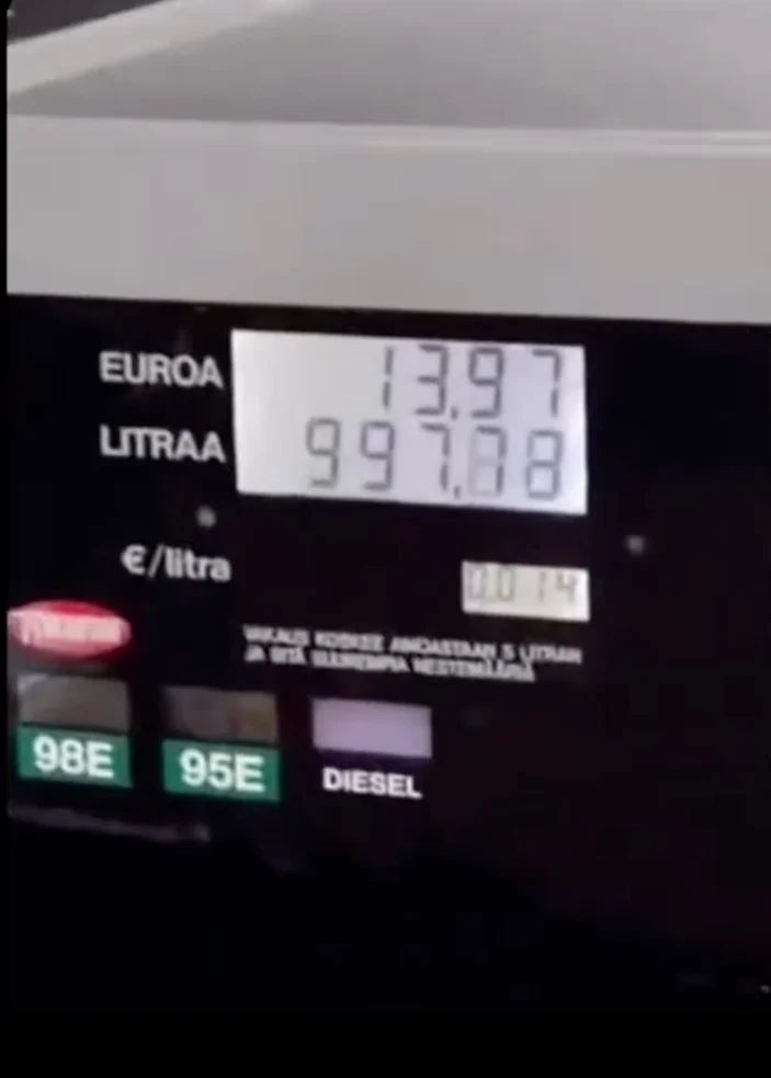 Финландын шатахуун түгээх станцад гарсан техникийн доголдлын улмаас иргэд маш хямд үнээр шатахуун авсан тохиолдол гарчээ