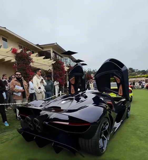 Monterey Car Week арга хэмжээний үеэр олны хүртээл болсон цорын ганц Bugatti Destrier загварыг танилцууллаа