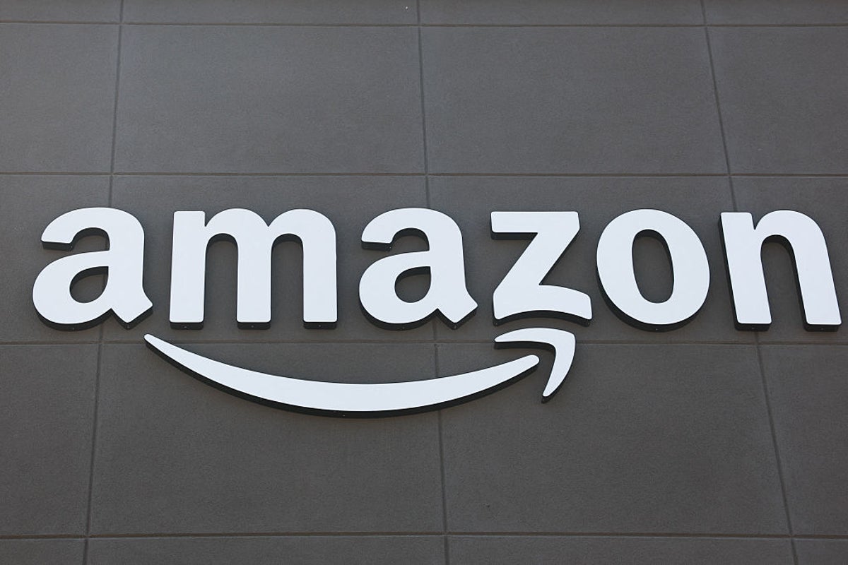 Amazon хүргэлтийн дроны сүлжээгээ АНУ-ын 500 хотод өргөжүүлэхээр төлөвлөж байна