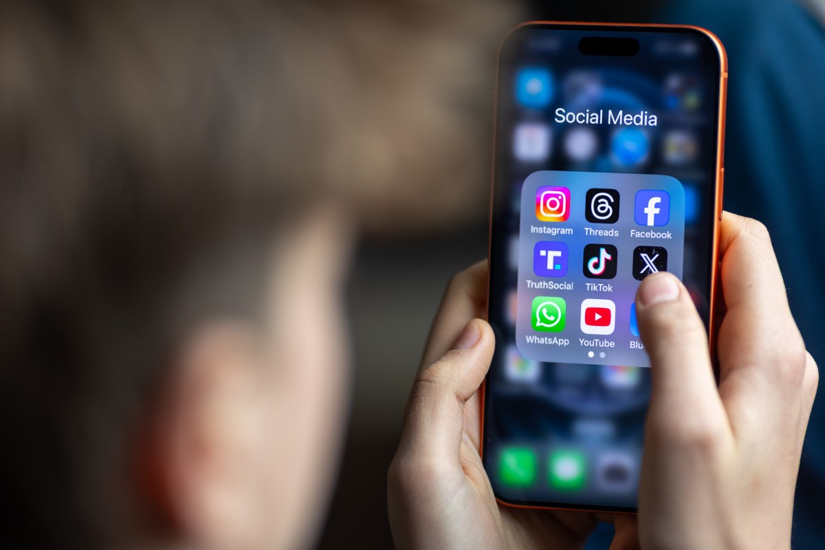 Хүүхдийн хувийн мэдээллийг хамгаалах хууль зөрчсөн TikTok компани 400 сая долларын торгууль төлөхөөр боллоо