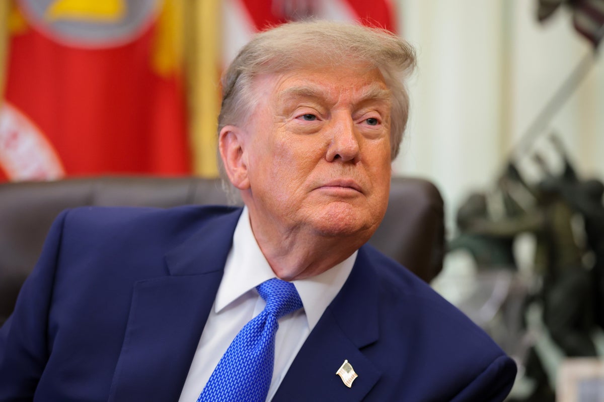 Дональд Трамп болон Майкл Коэн нар Иран, эдийн засгийн асуудлаар ярилцлаа
