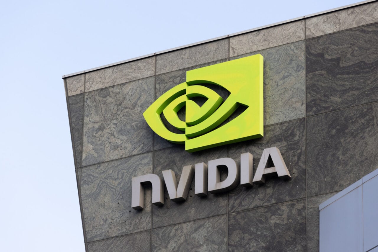 Nvidia компанийг “тойрог санхүүжилт” хийсэн хэмээн шүүмжлэх боллоо