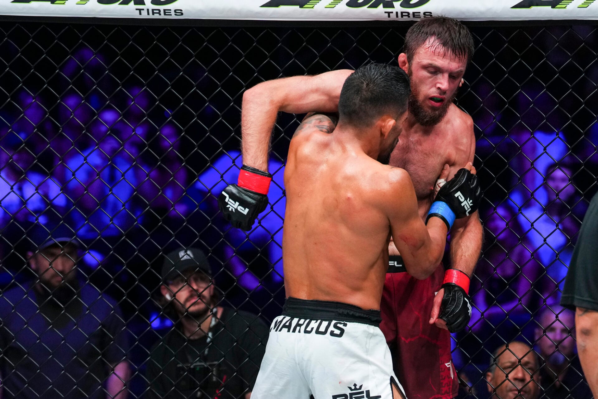 UFC-ээс хасагдсан Даниэль Маркос PFL-д хийсэн анхны тулаандаа ялалт байгууллаа