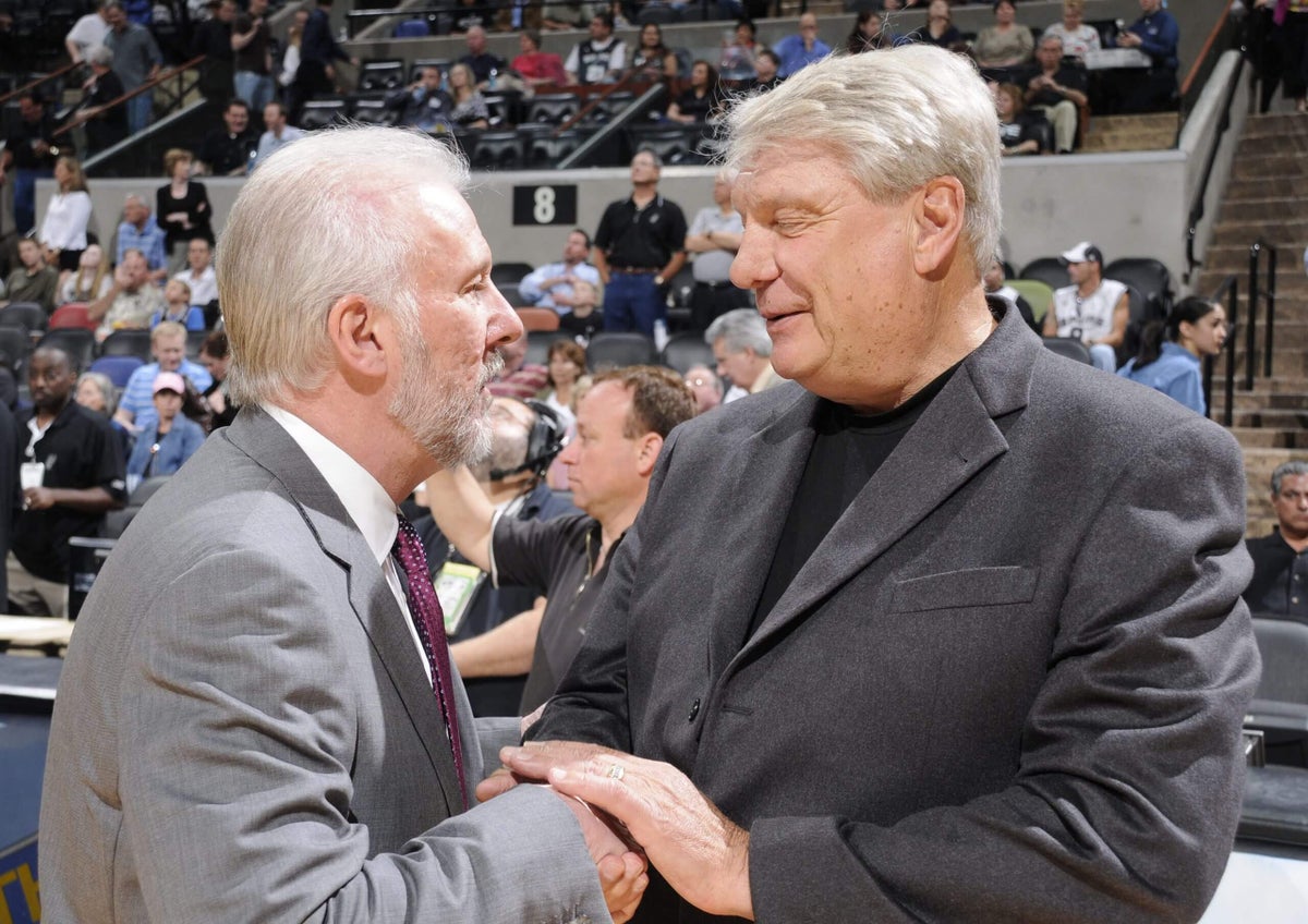 NBA-гийн домогт дасгалжуулагч Дон Нелсоныг хүндэтгэх ёслол Даллас хотноо боллоо