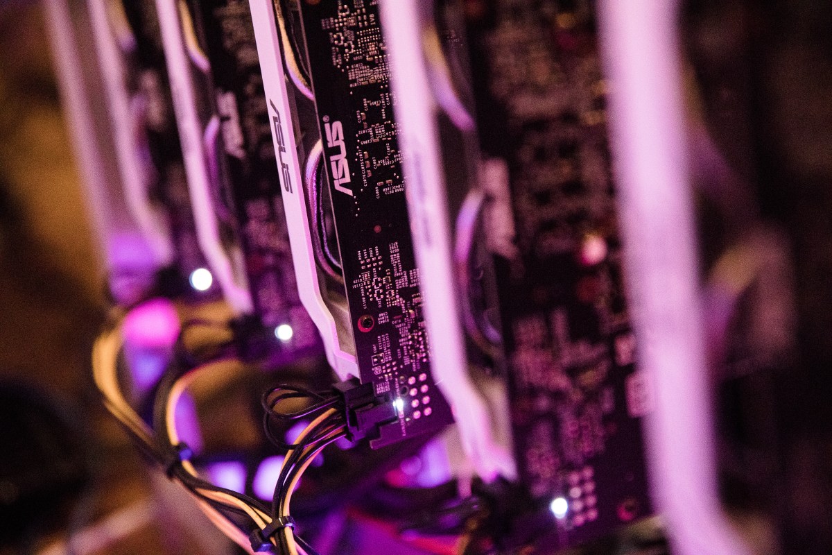 Silicon Data компани хиймэл оюун ухааны тооцооллын хүчин чадлыг үнэлэх шинэ системийг танилцууллаа