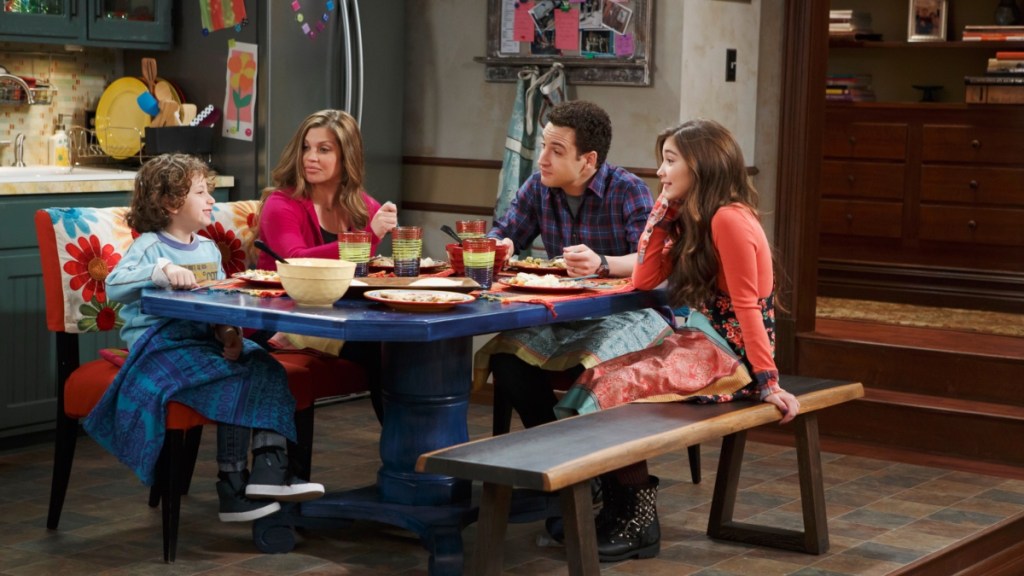 Girl Meets World цувралын од Даниел Фишел төслийн талаар сэтгэл дундуур байснаа илэрхийллээ