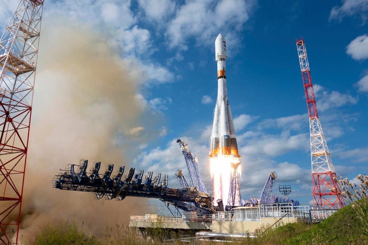 Оросын сансрын хөтөлбөрт чухал ач холбогдолтой пуужингийн үйлдвэрт Украин цохилт өглөө