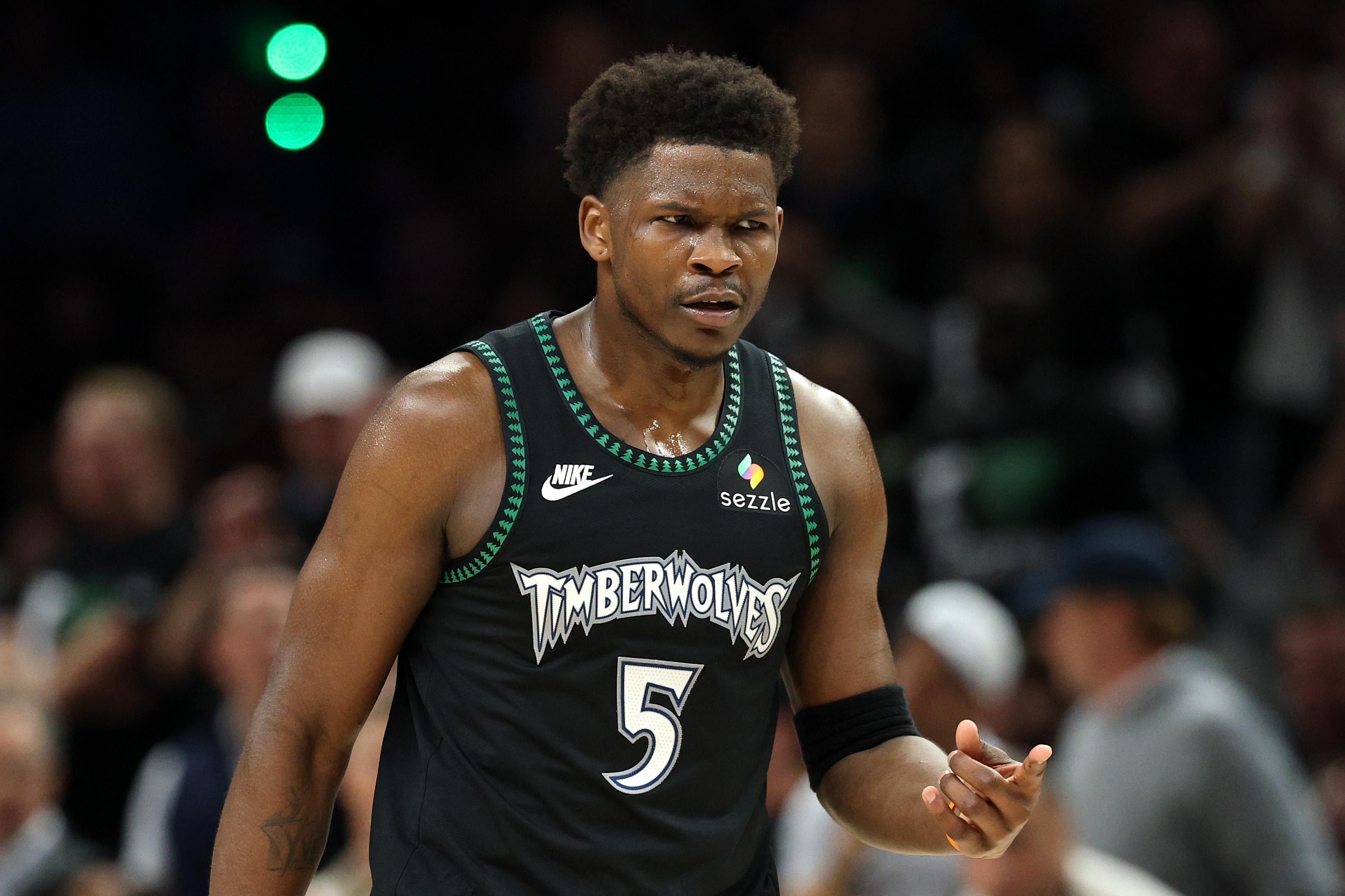 2026 оны NBA-ийн зул сарын баярын тоглолтуудыг сонирхолтой байдлаар нь эрэмбэллээ