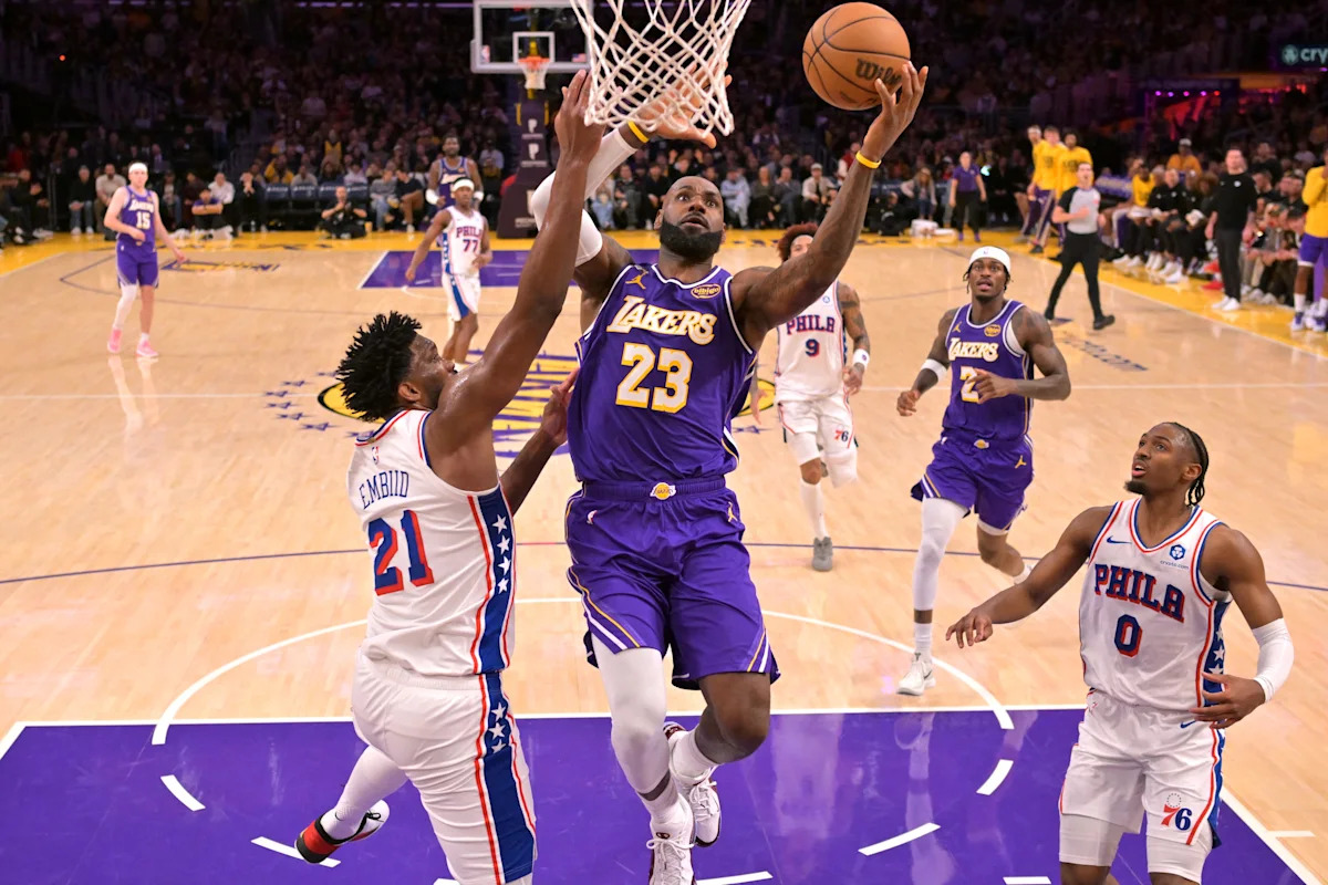NBA power rankings after wild offseason moves: Where do LeBron's 76ers land?