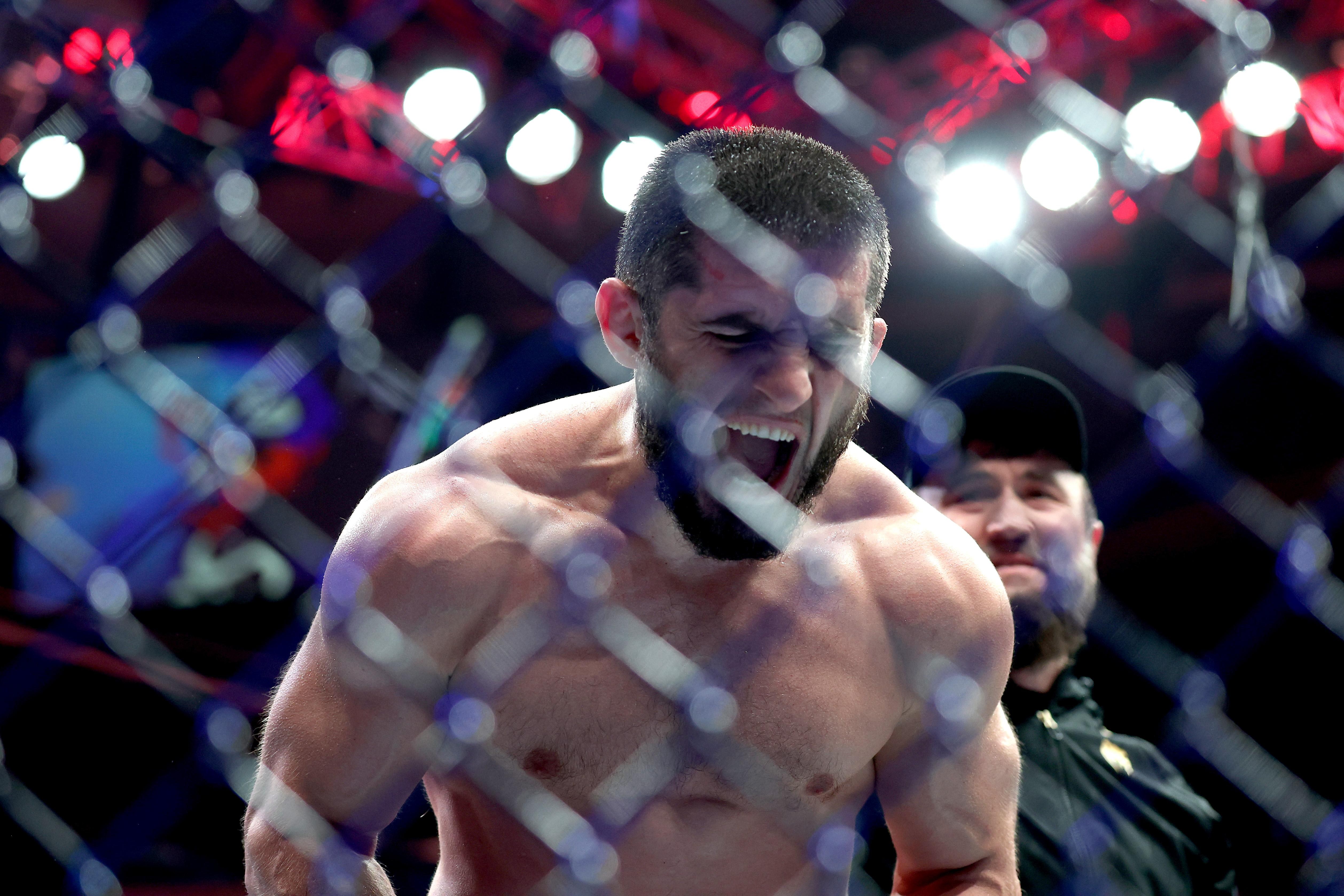 Ислам Махачев UFC-ийн түүхэн дээд амжилтыг эвдэхээр октагонд гарна