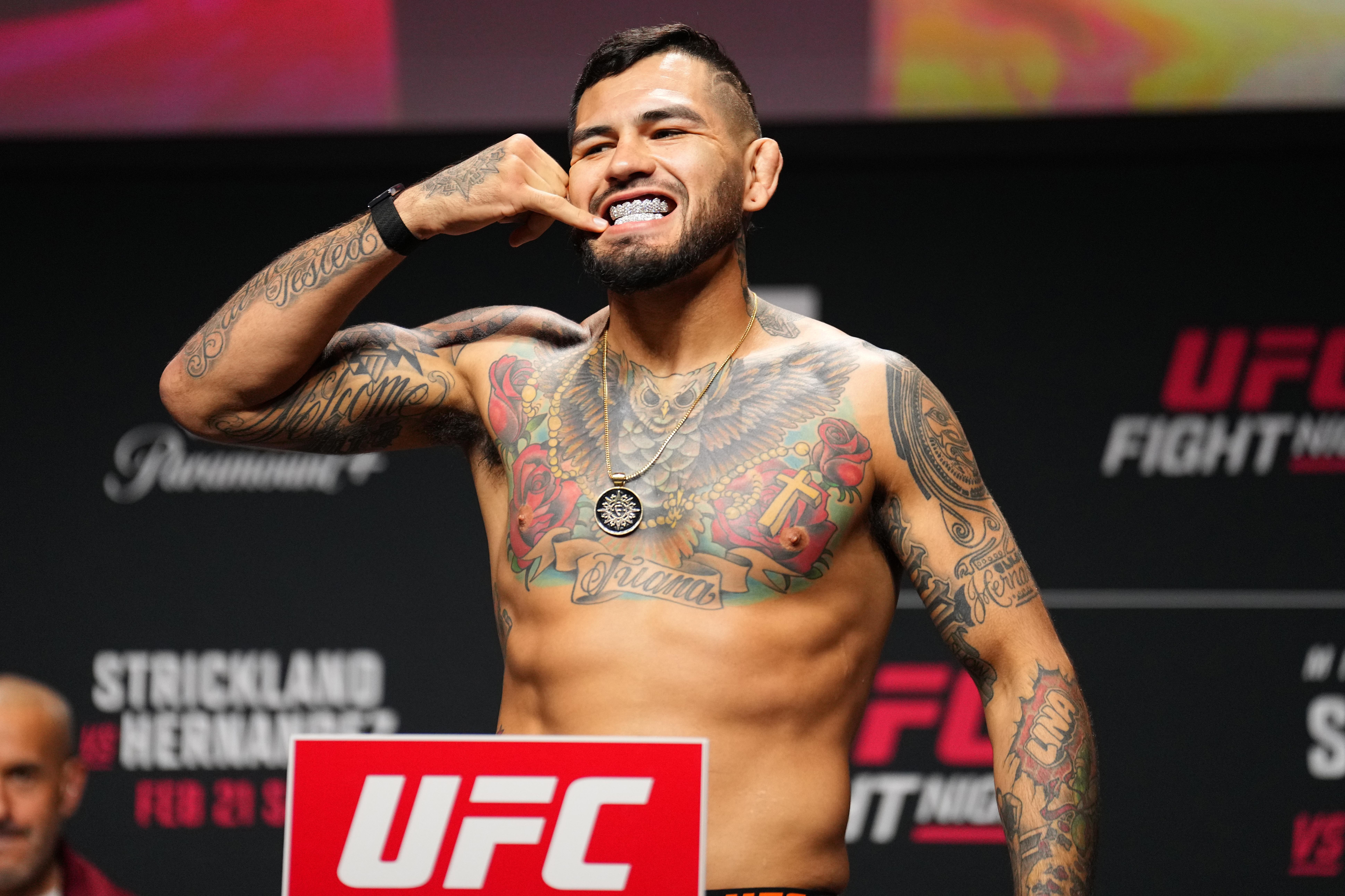 Энтони Эрнандес болон Грегори Родригес нарын тулаан UFC Sacramento тэмцээний гол анхаарал татах үйл явдал болно