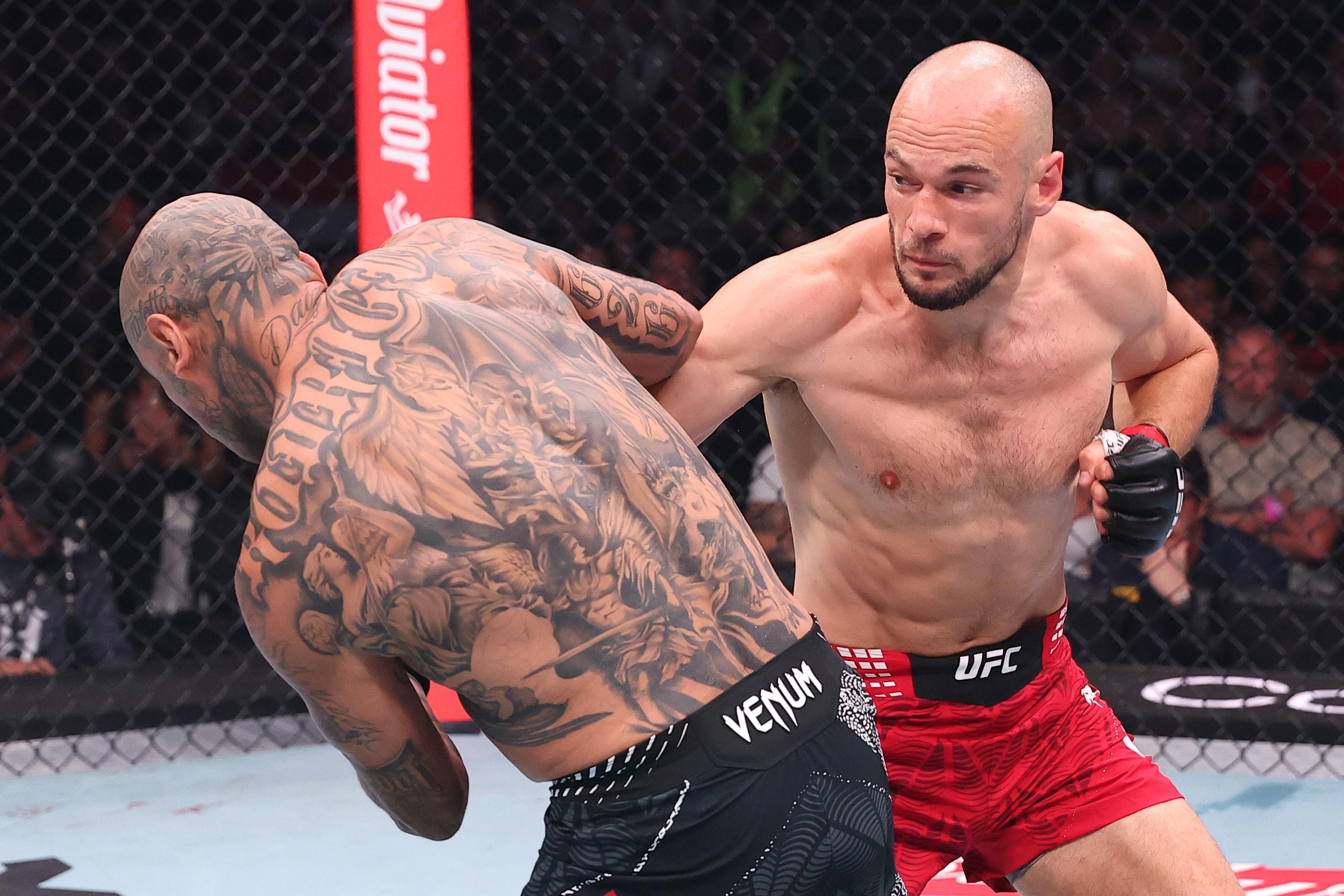 Урош Медич бэртэлтэй байсан ч UFC-ийн Белград дахь тулаанд өрсөлдөгчөө эхний раундад буулгаж авлаа