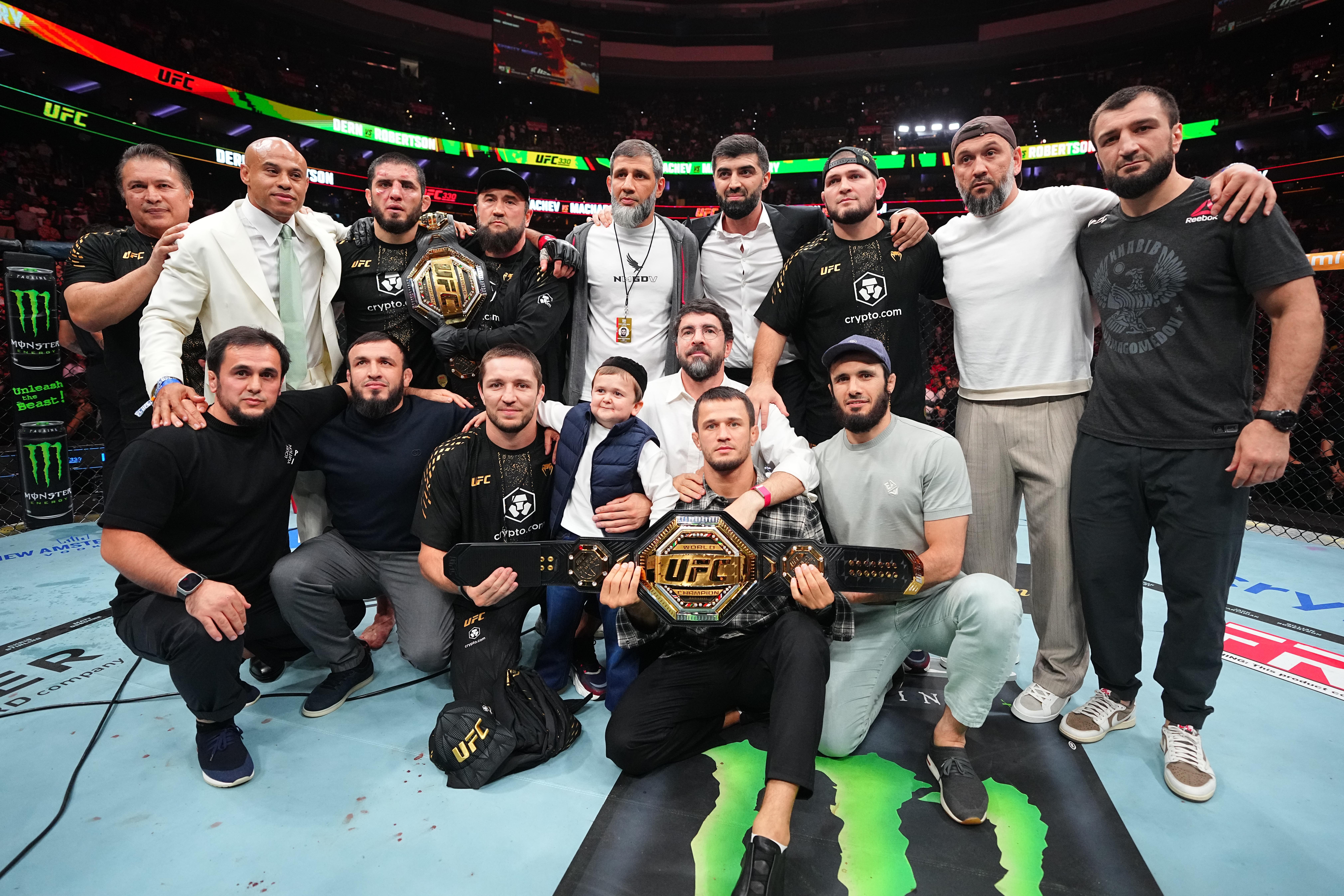 Ислам Махачев UFC-ийн түүхэн дэх хамгийн урт ялалтын цувралыг тогтоож, “бүх цаг үеийн шилдэг” гэх ярианд нэрлэгдэх боллоо