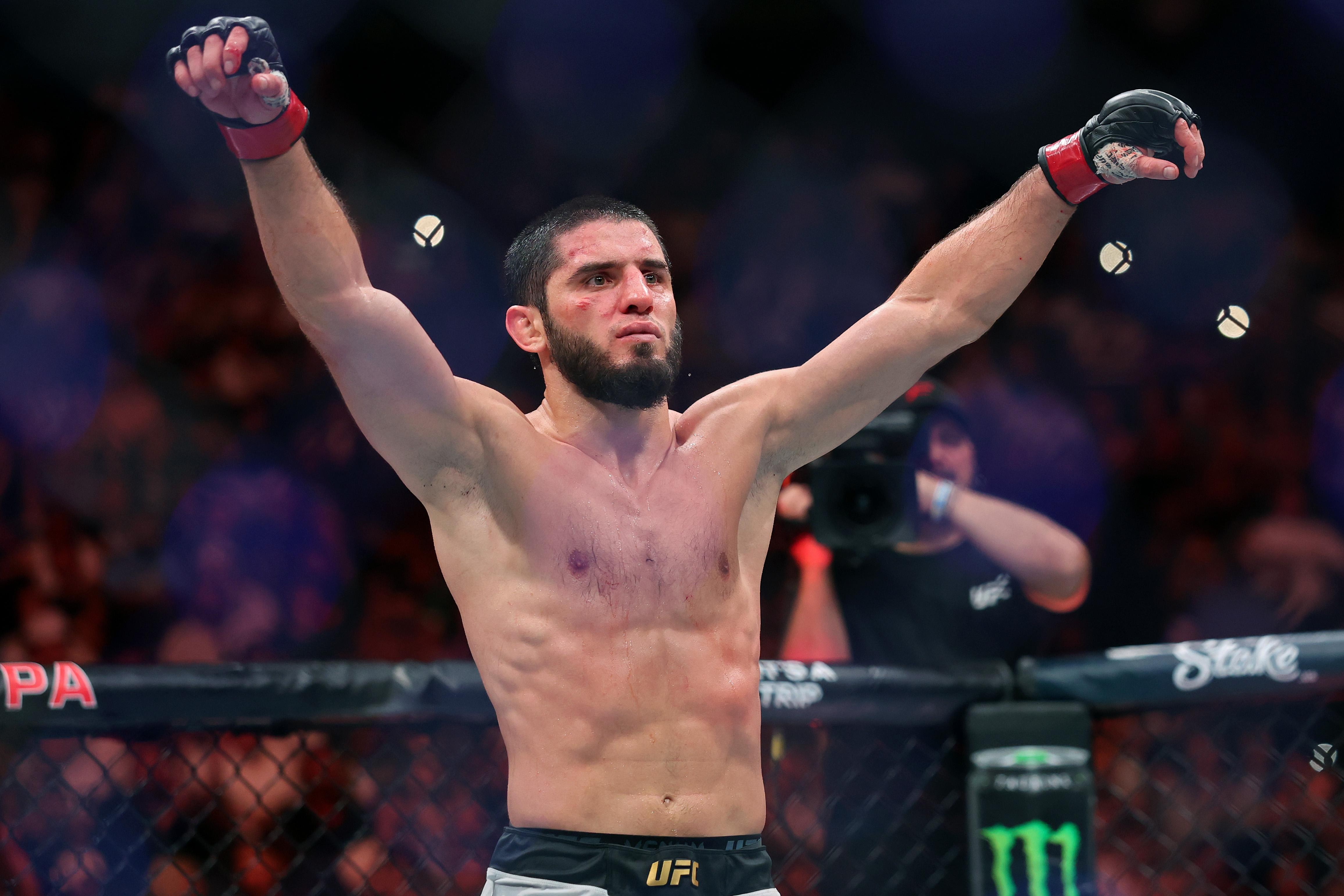 Ислам Махачев UFC-гийн түүхэн дэх хамгийн олон дараалсан ялалтын дээд амжилтыг тогтоолоо