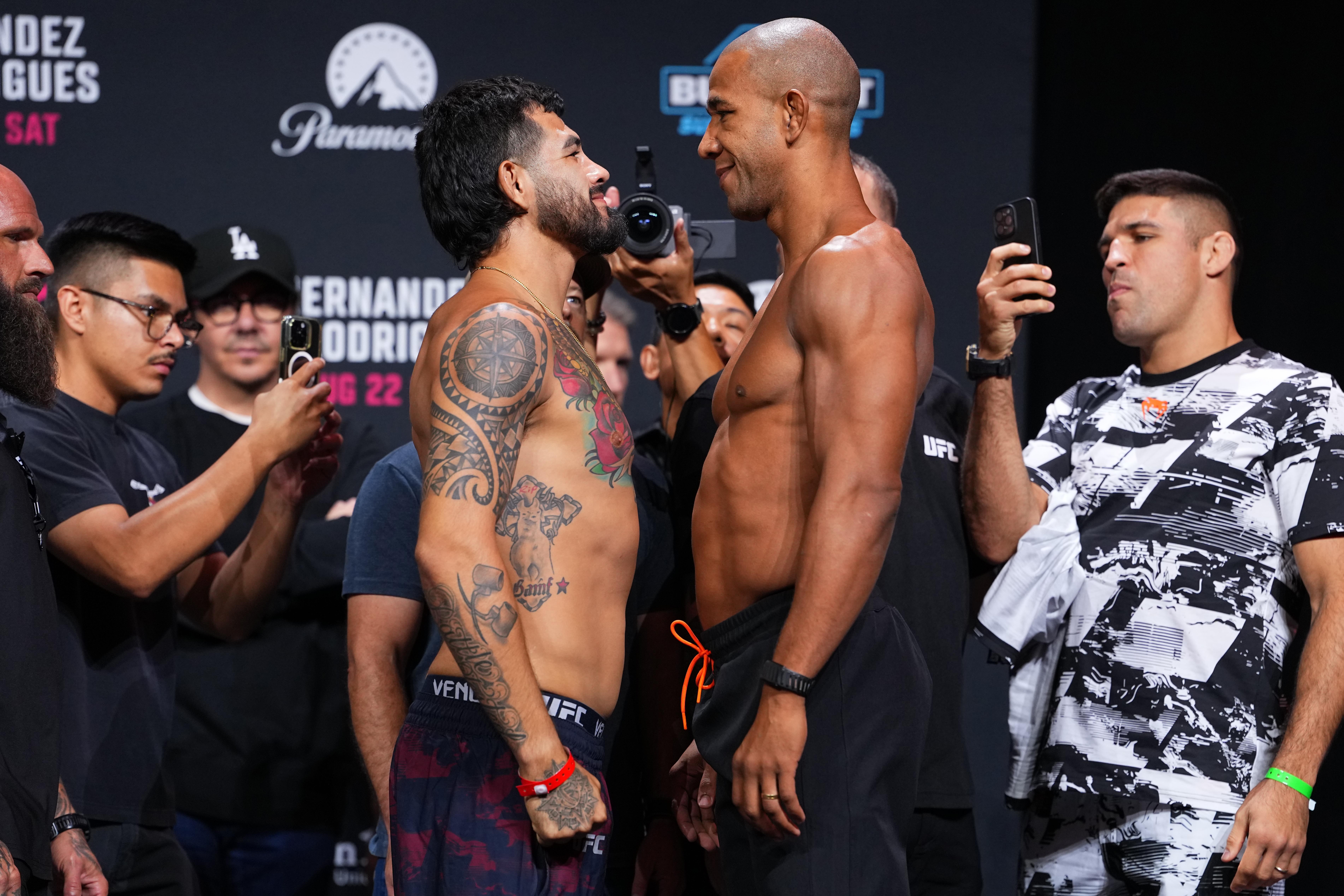 Сакраменто хотноо болсон UFC Fight Night тэмцээний үр дүн
