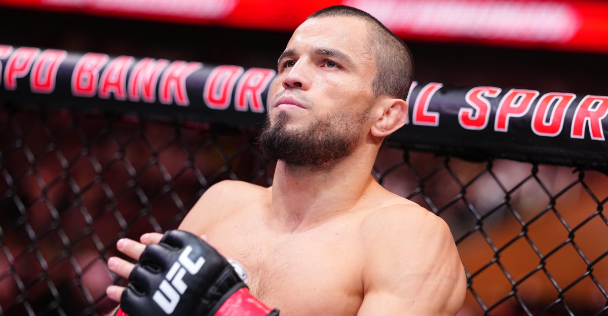 Умар Нурмагомедов Шанхайн UFC тэмцээнд хүнд нокаутд орсныхоо дараа байр сууриа илэрхийллээ
