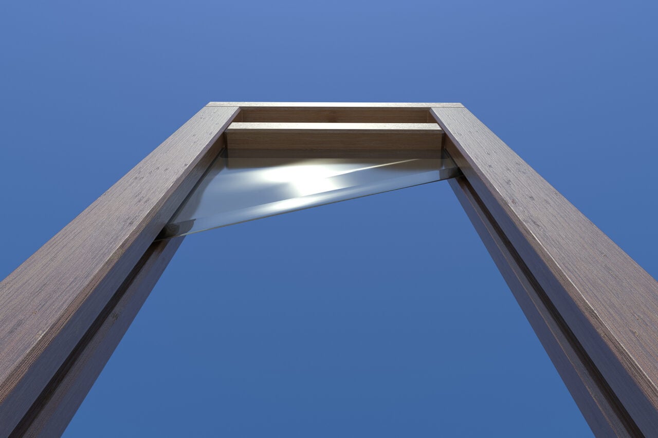 Data Center Reps Face the Guillotine, Flee Public Hearing