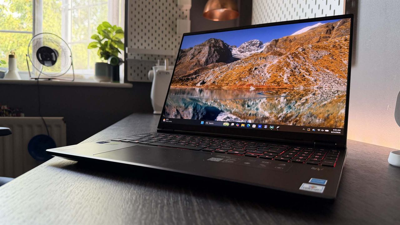 Acer Predator Helios NEO 16S AI зөөврийн компьютерын тойм: Гайхалтай дэлгэц, дулимаг гүйцэтгэл