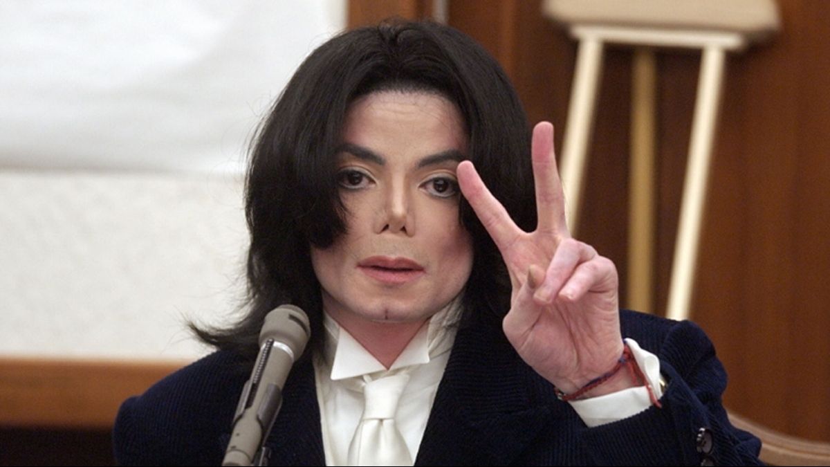 A child sex trafficking lawsuit filed against Michael Jackson&rsquo;s estate in February has been dismissed, reports Billboard.