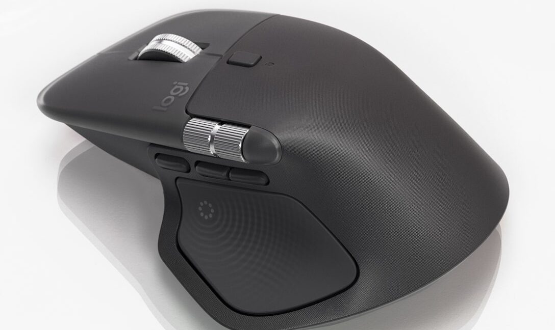 Logitech компани хууль бус татварын улмаас нэмэгдүүлсэн үнийн зөрүүг хэрэглэгчдэд буцаан олгохыг шаардсан нэхэмжлэлтэй тулгарлаа