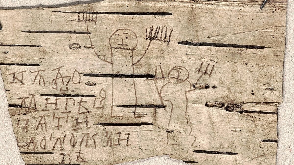 Дундад зууны хүүхдийн хичээлийн дэвтэр дэх зурагт тэмдэглэлүүд