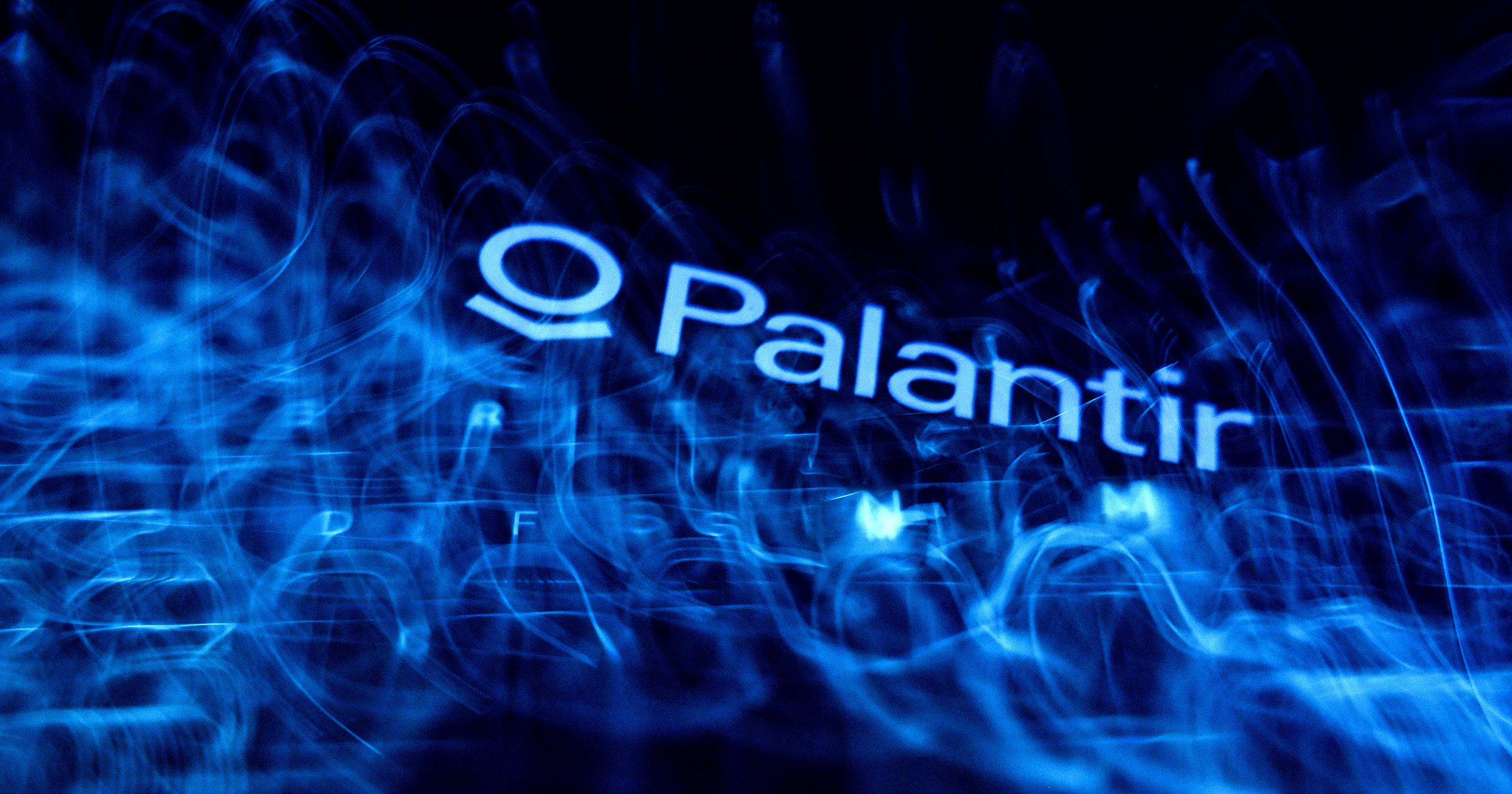 USA Today-ийн сэтгүүлчид Palantir компанитай хамтран ажиллах шийдвэрийг эсэргүүцэж байна