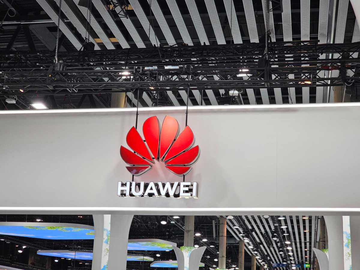 Huawei компани Ascend 960DT хиймэл оюуны чипээ төлөвлөснөөс эрт зах зээлд гаргахаар боллоо