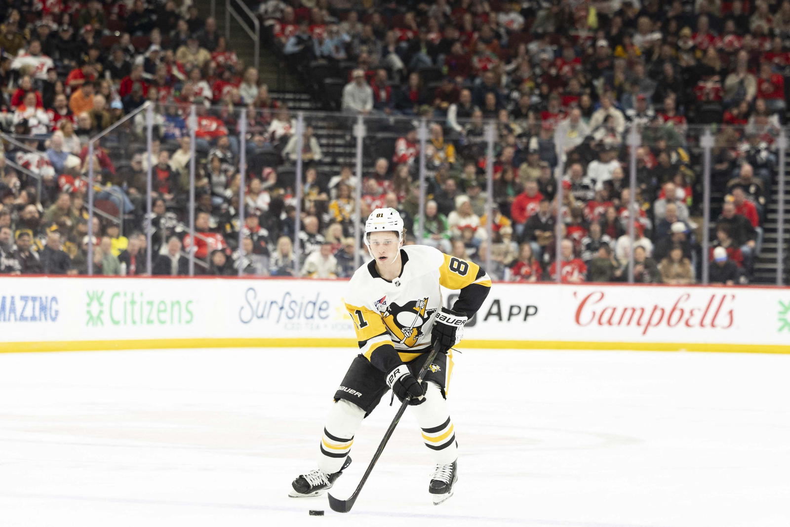 Питтсбург Пингвинс NHL-ийн улирлын өмнөх бэлтгэлийн гурав дахь өдрөө өндөрлөлөө