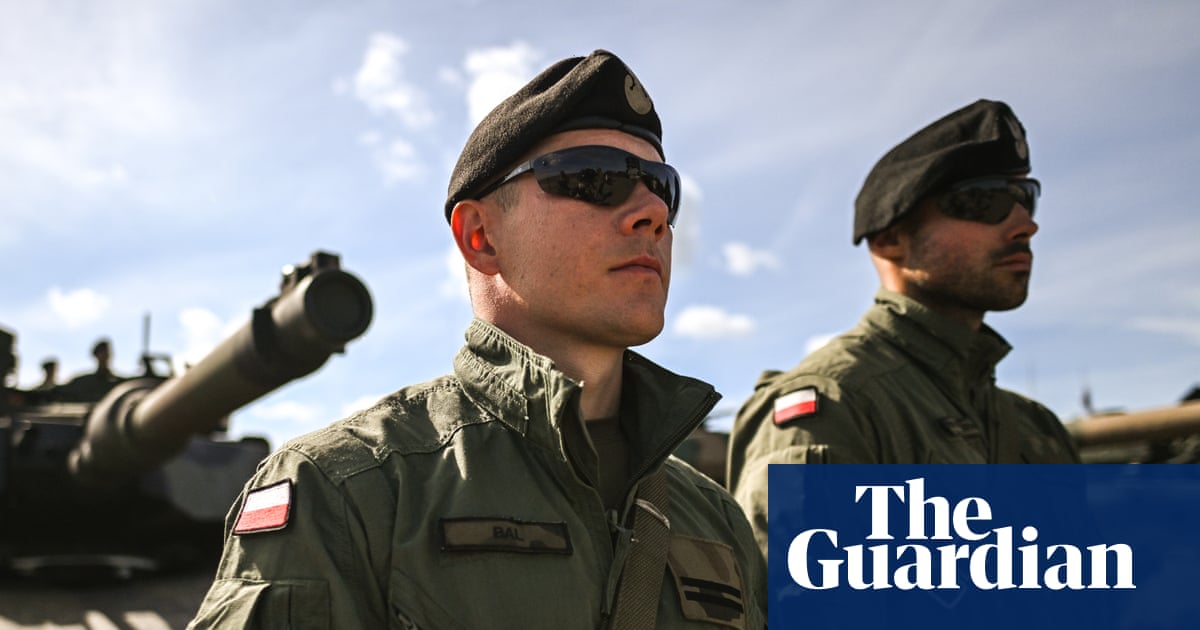 Польш улс батлан хамгаалах салбарын төсвөө огцом нэмэгдүүлж, зэвсэг үйлдвэрлэлээ дотооддоо төвлөрүүлж байна