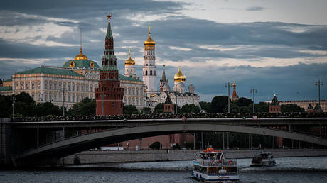 ОХУ-ын эсрэг АНУ-ын шинэ хориг арга хэмжээ нь Украйны асуудлаарх дипломат яриа хэлэлцээнд сөргөөр нөлөөлнө гэж Кремль мэдэгдэв