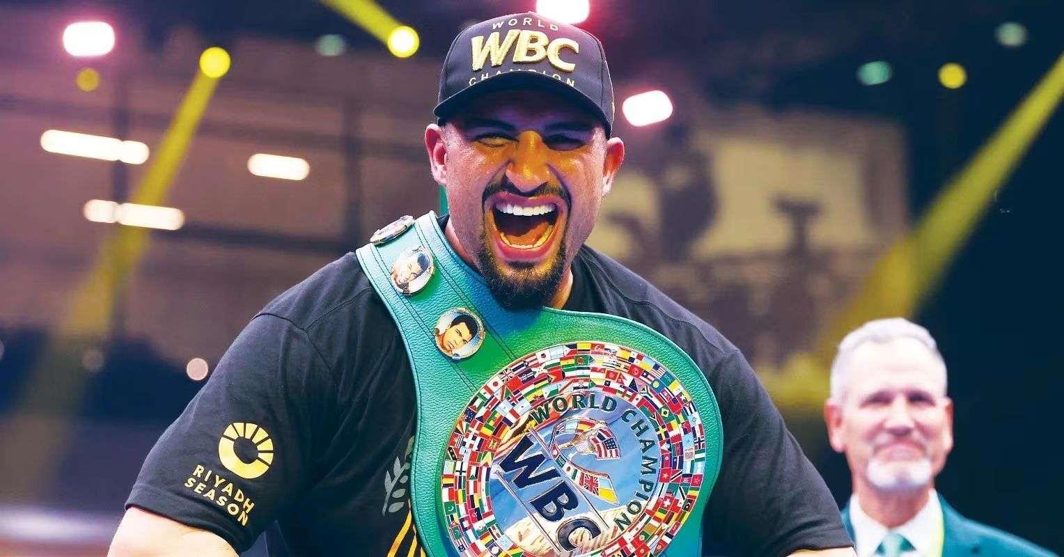 Агит Кабаел WBC-ийн аваргаар тодорч, анхны хамгаалах тулаанаа хийхээр зэхэж байна