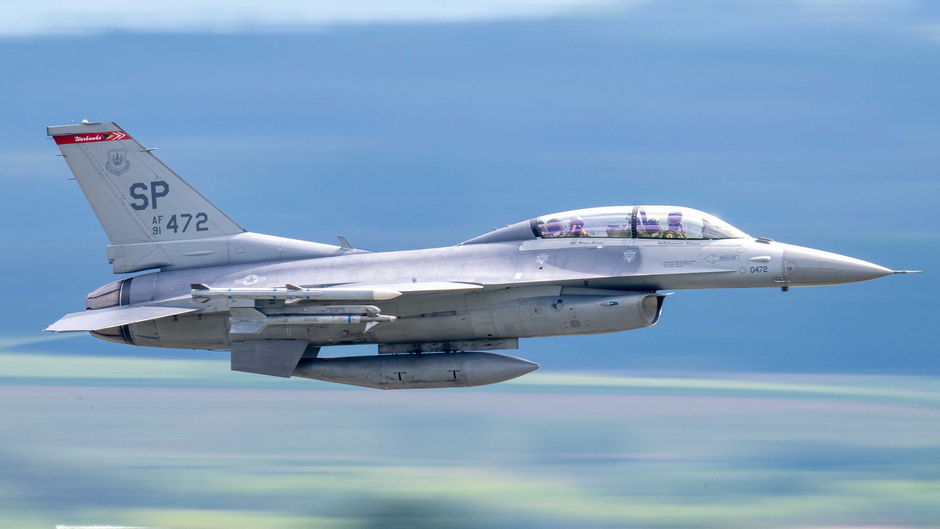 Герман дахь АНУ-ын агаарын цэргийн баазад F-16 сөнөөгч онгоц осолджээ