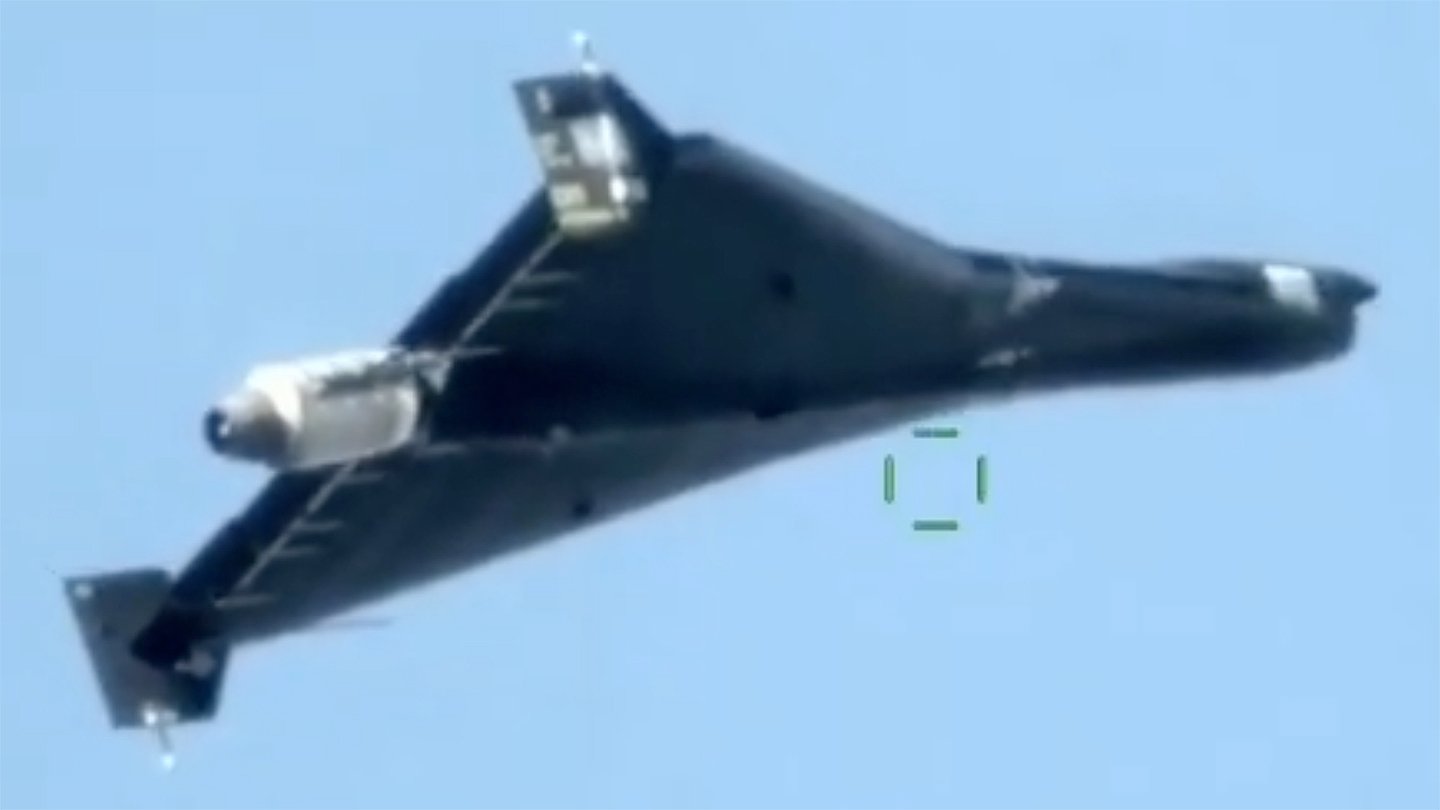 Орос улс тийрэлтэт хөдөлгүүрт довтолгооны дроныг өргөн ашиглаж эхэлсэн нь Украины агаарын хамгаалалтын системд сорилт болж байна