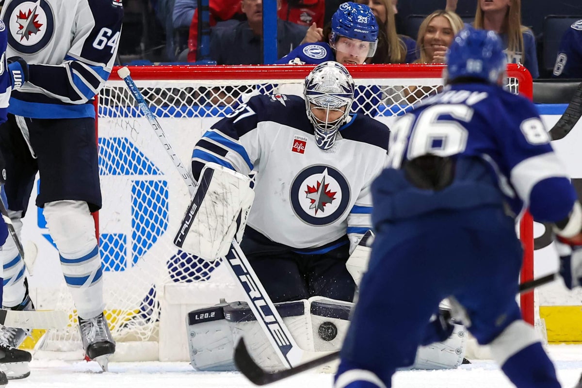 NHL-ийн драфтын журам хэвээр үлдэж, тоглогчдын гэрээний нөхцөл байдал анхаарал татаж байна