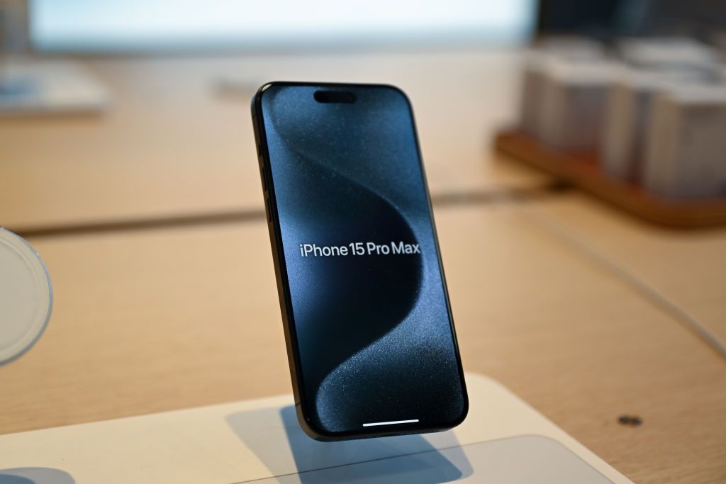 Apple-ийн хиймэл оюун ухааны маргаан: Хэрэглэгчид нөхөн олговор авах боломжтой боллоо